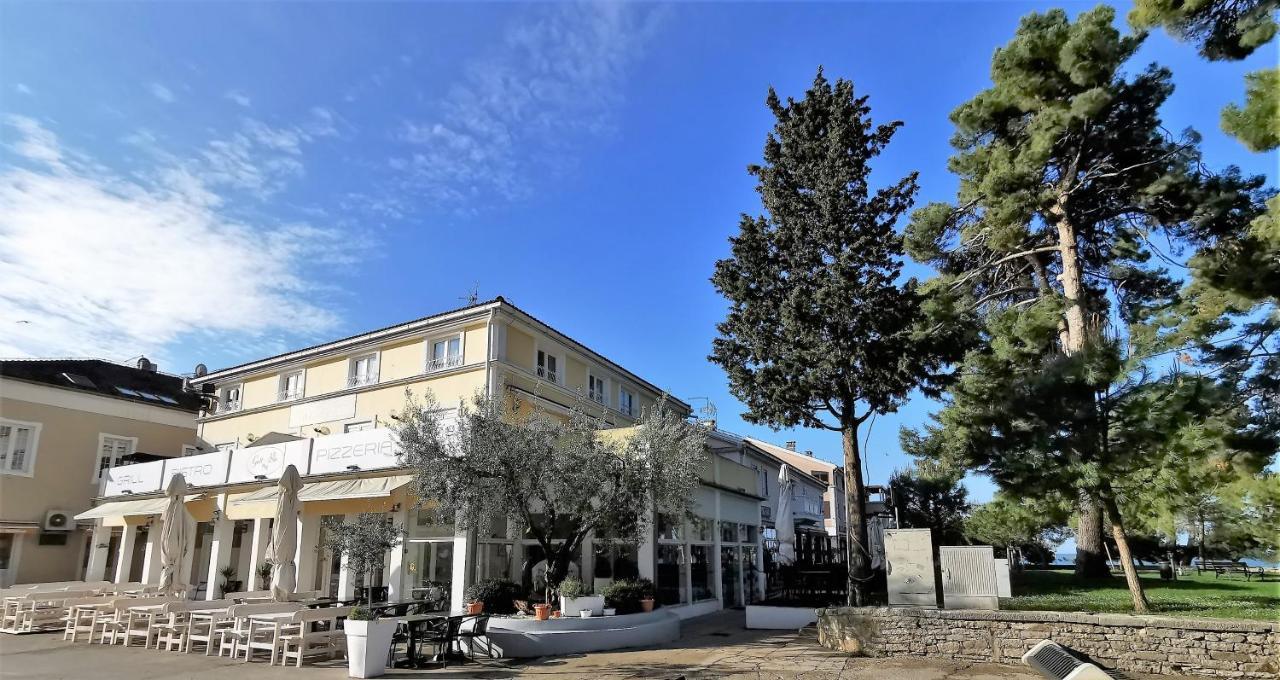 Stella Deluxe Superior 5 Star Apartment, Your Piece Of Heaven By The Sea & Park, With Sea View Novigrad Istria Exterior foto