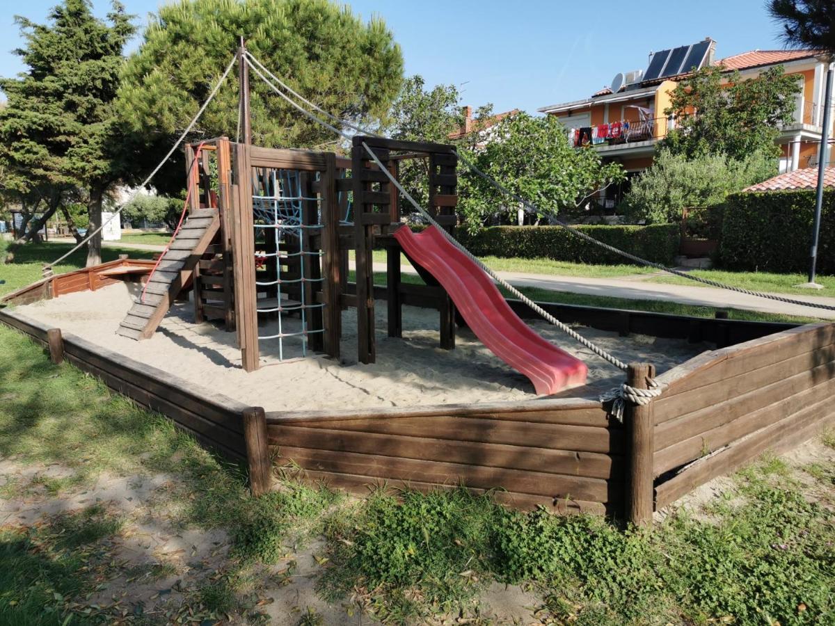Stella Deluxe Superior 5 Star Apartment, Your Piece Of Heaven By The Sea & Park, With Sea View Novigrad Istria Exterior foto